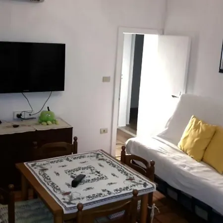 Apartamento Da Marisa Rávena
